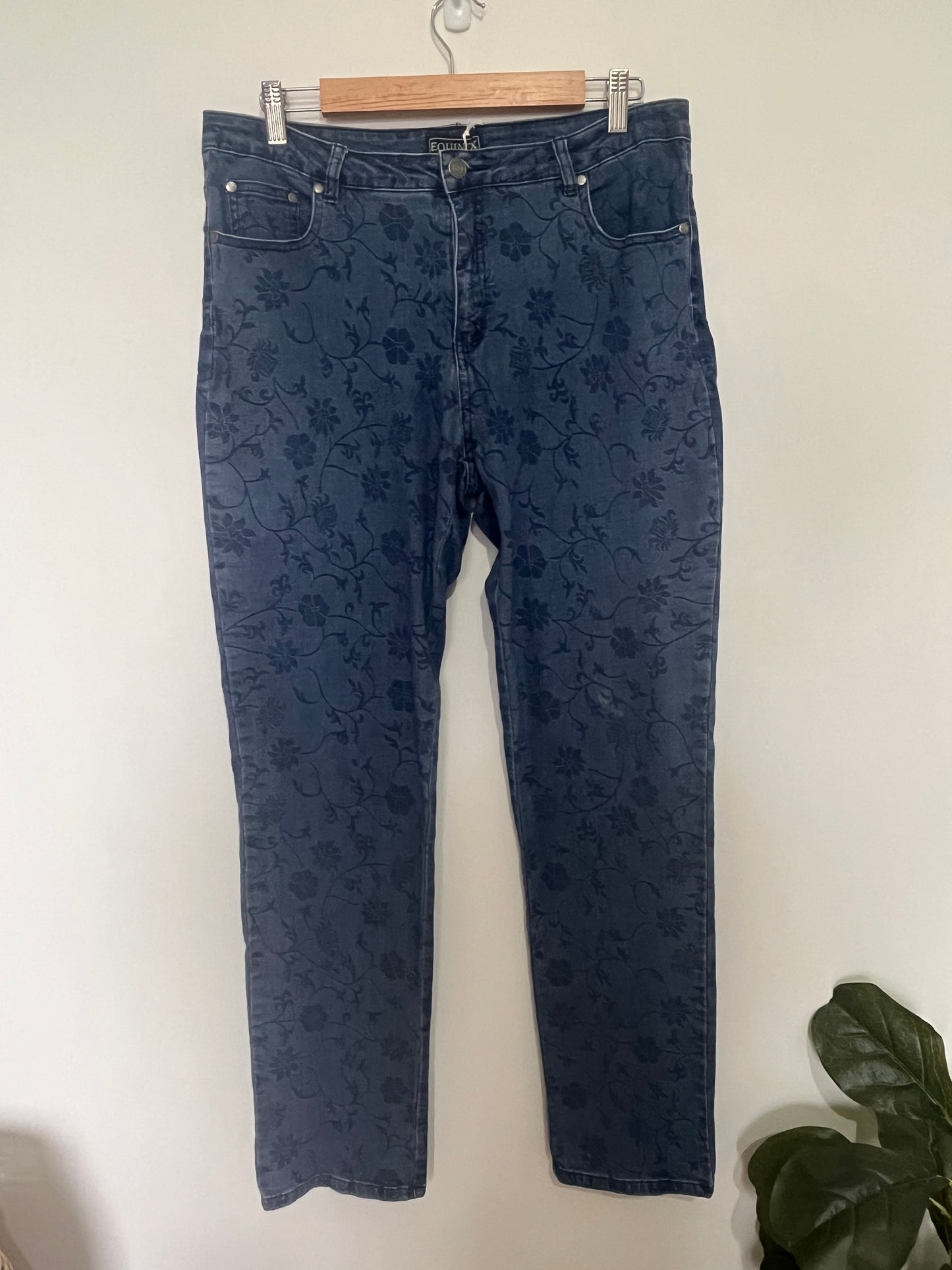 Blue Floral Embossed Stretch Jeans Size 14 - Preloved