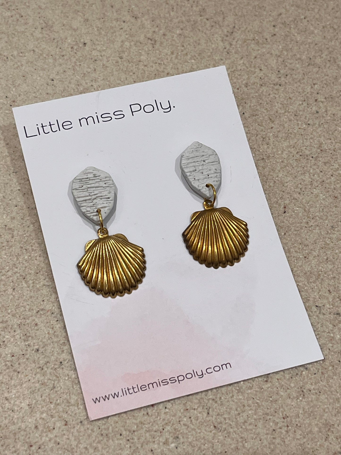 Shell Dangle Earrings