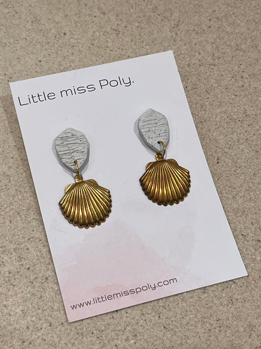 Shell Dangle Earrings